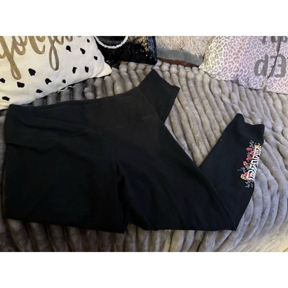 VS Pink set tracksuit- leggings & hoodie sweatshirt grey/black flower floral XL - Picture 2 of 6